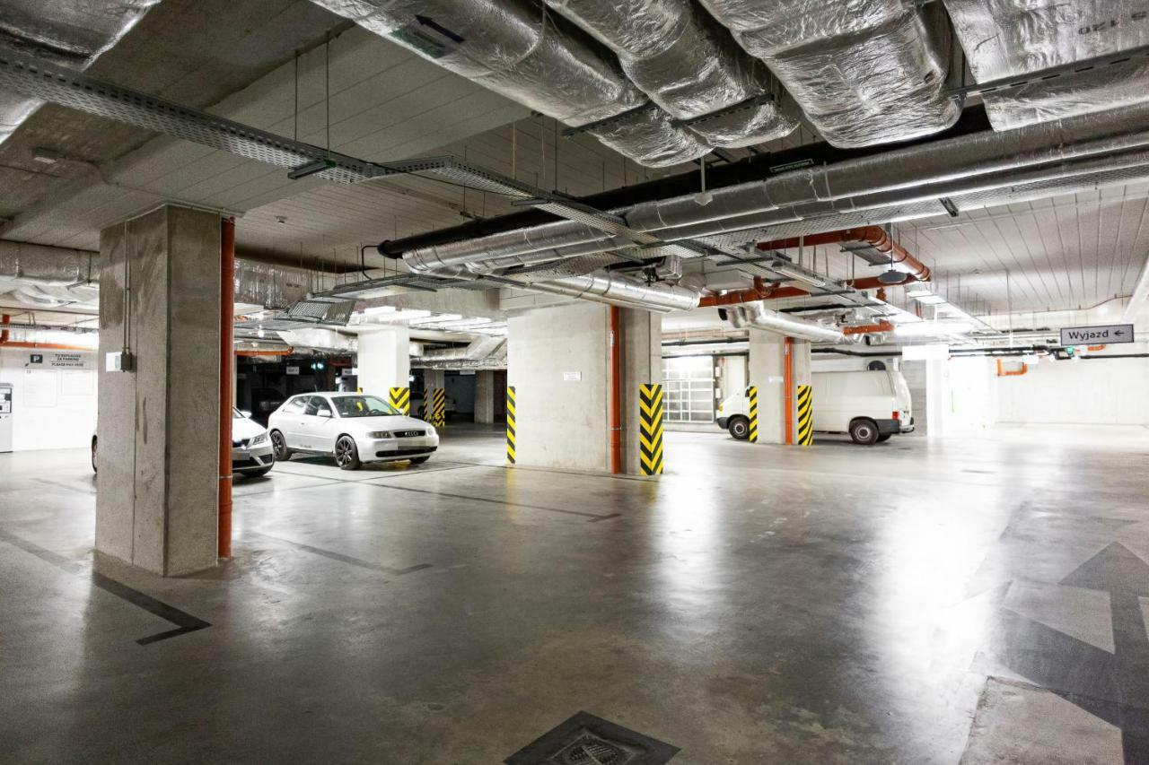 Apartment Walonska With Free Parking Wroclaw By Noclegi Renters Ngoại thất bức ảnh