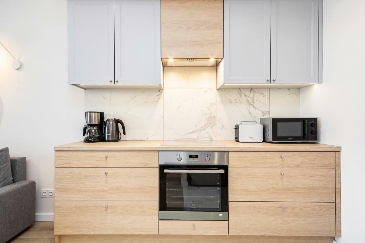 Apartment Walonska With Free Parking Wroclaw By Noclegi Renters Ngoại thất bức ảnh
