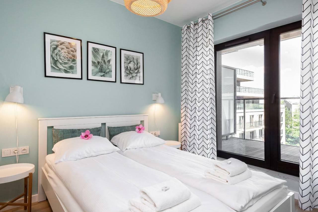 Apartment Walonska With Free Parking Wroclaw By Noclegi Renters Ngoại thất bức ảnh